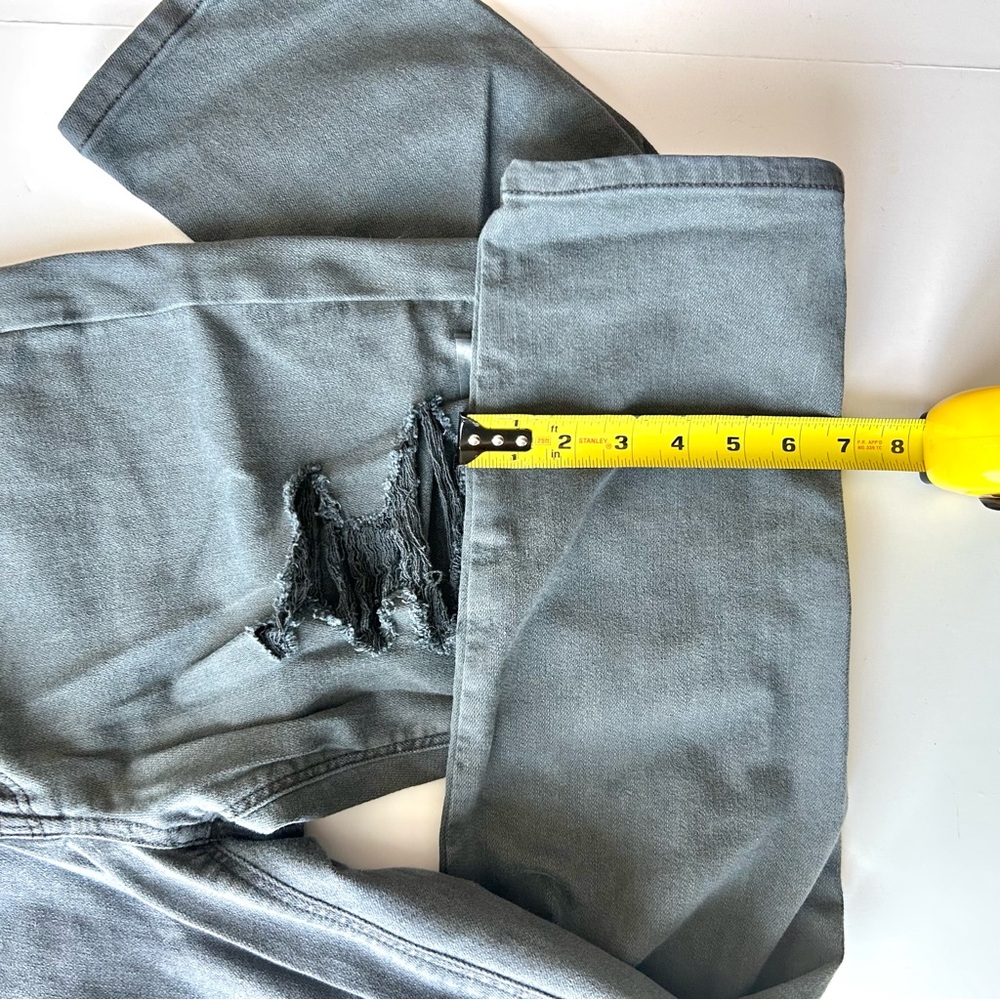 🍒(A464) NWT American Eagle Mom Jean Stretch. Dark Gray. Size: 6/28W Short - Picture 11 of 13